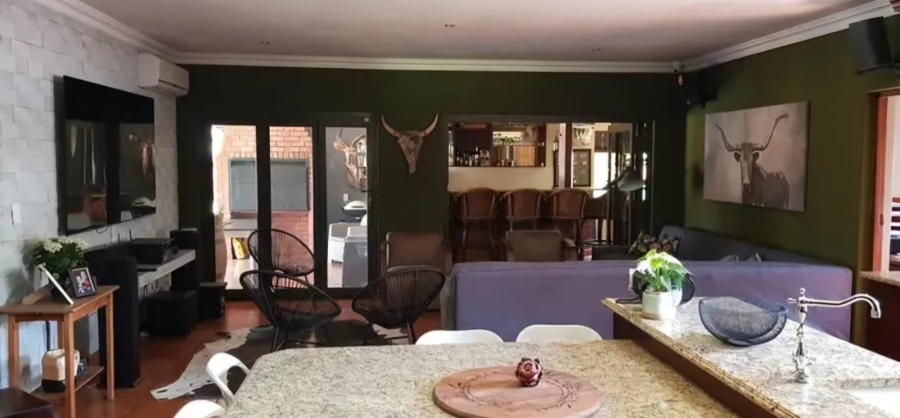 Commercial Property for Sale in Waterglen A H North West